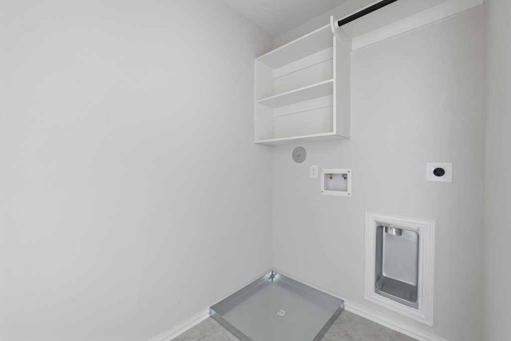 27806 Western Creek Court - Photo 11