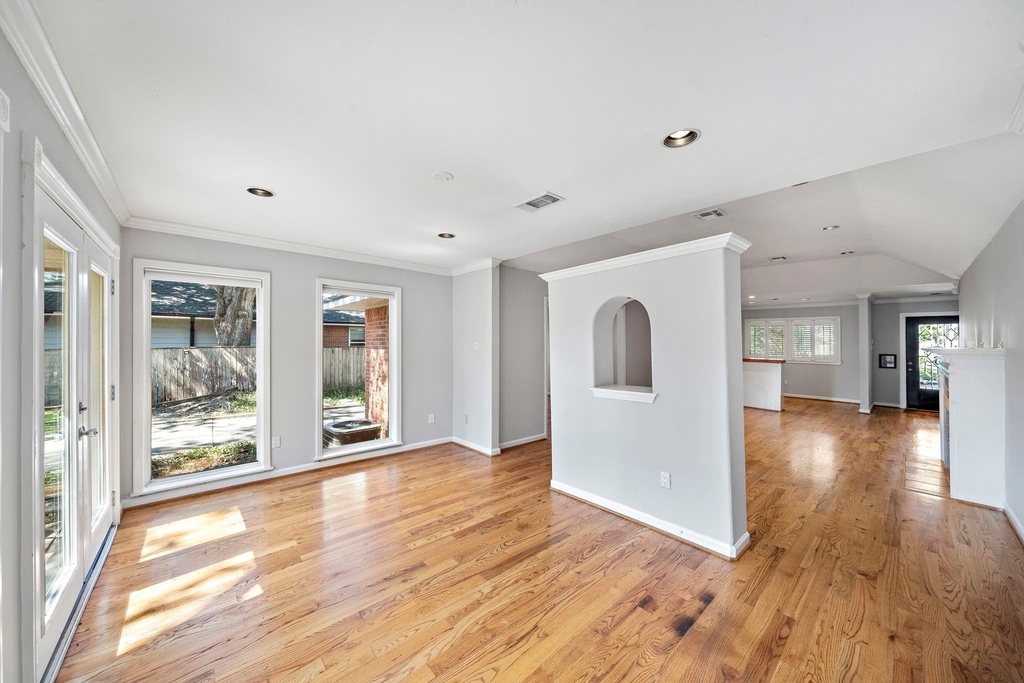 3115 Glen Haven Boulevard - Photo 7