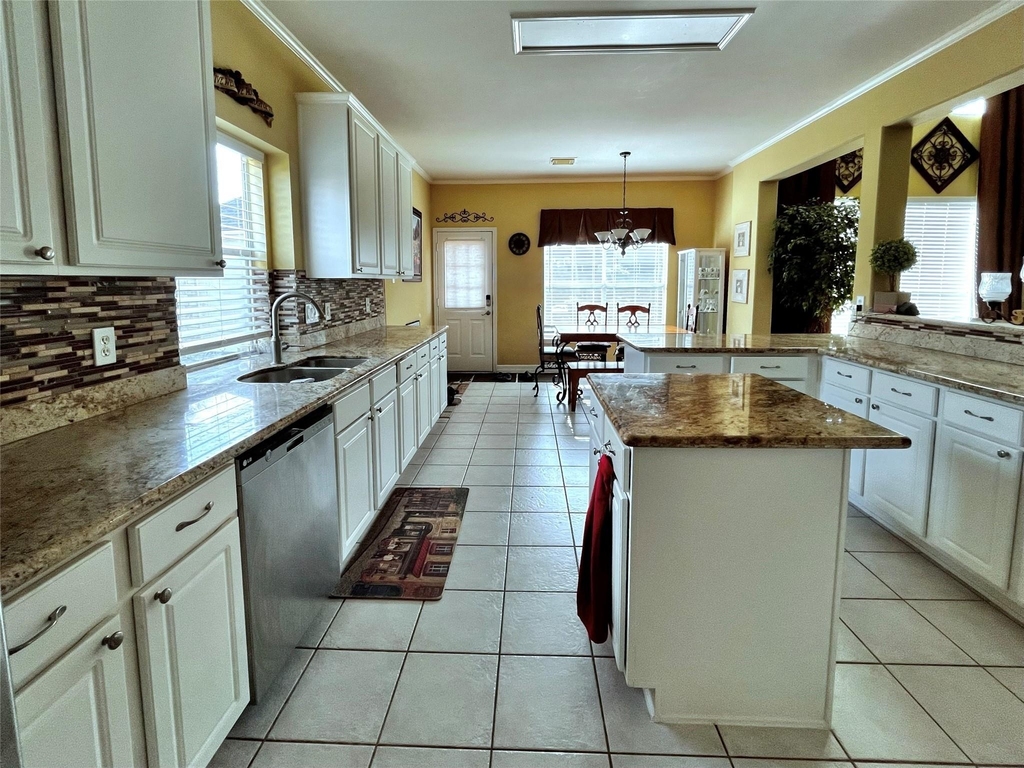 403 Green Stone Court - Photo 6