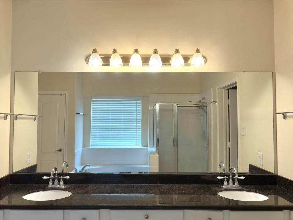 403 Green Stone Court - Photo 14
