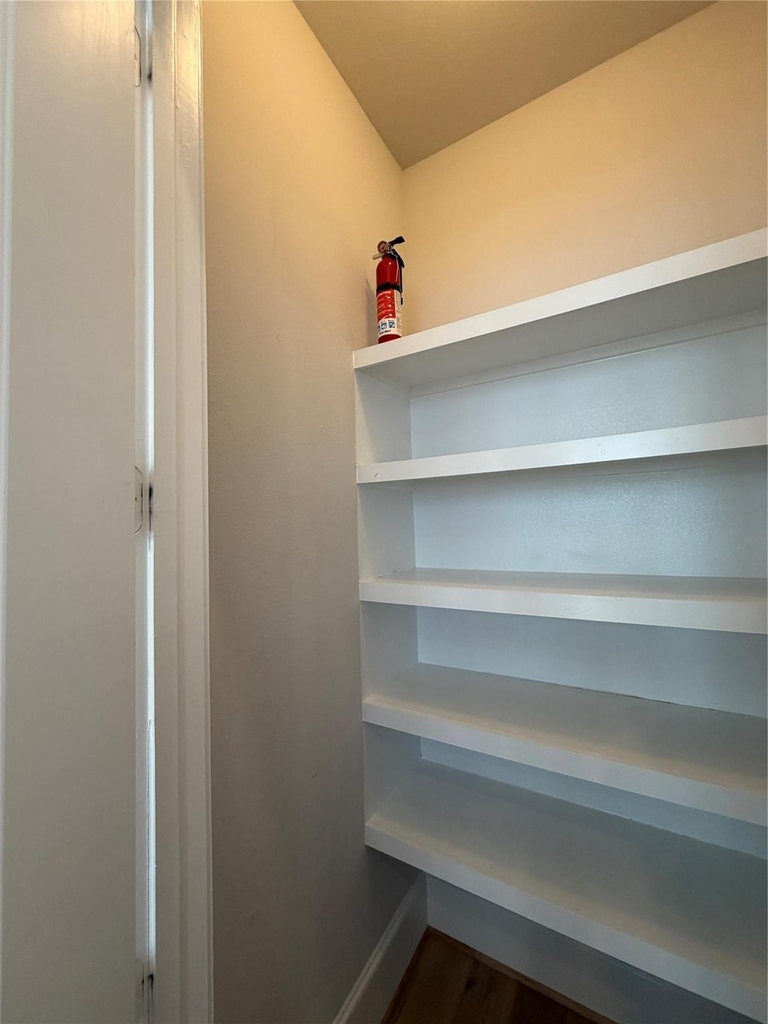 824 Cage Street - Photo 8