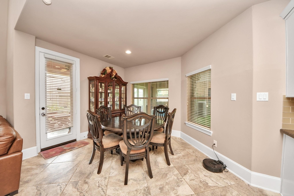 2895 Ragusa Lane - Photo 19