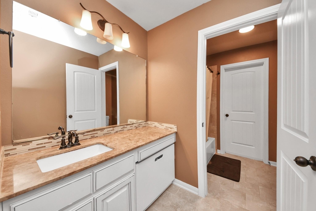 2895 Ragusa Lane - Photo 34