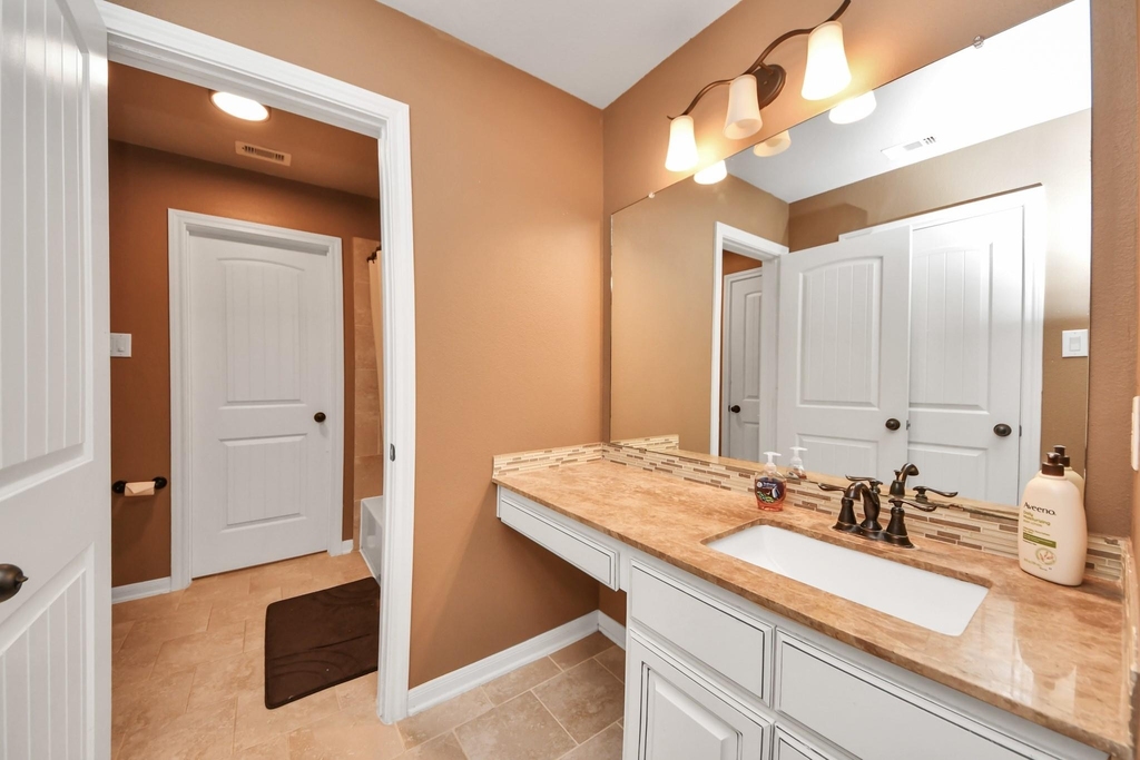 2895 Ragusa Lane - Photo 35