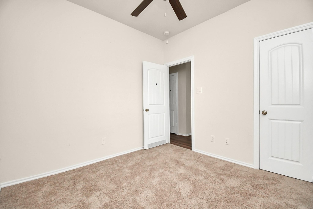 25634 Royal Catchfly Road - Photo 29