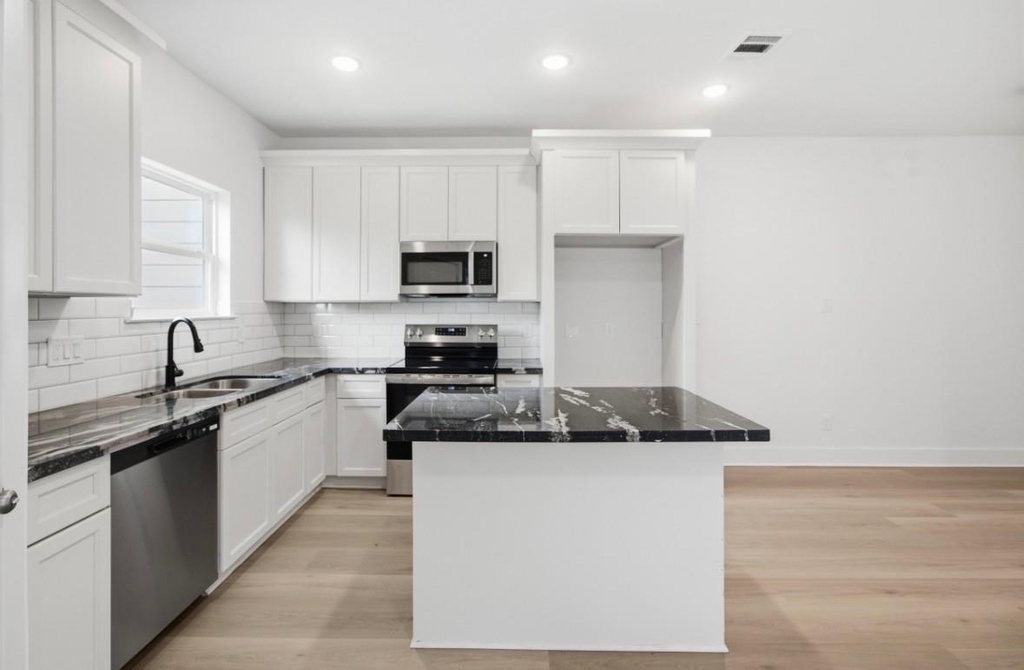 307 Bolden Street - Photo 7