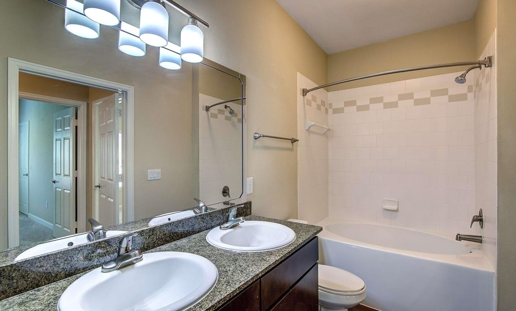 2951 N Loop 336 W - Photo 11