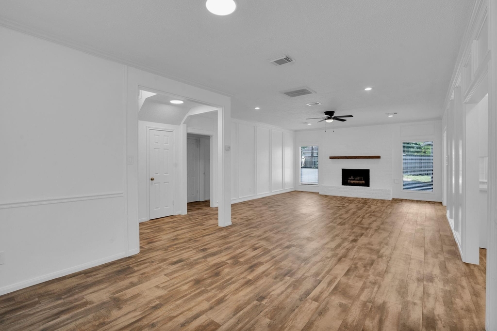 12411 Exbury Court - Photo 8
