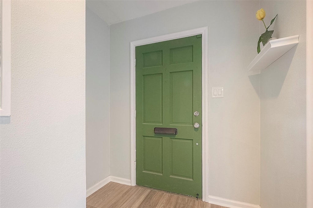 7810 Locke Lane - Photo 6