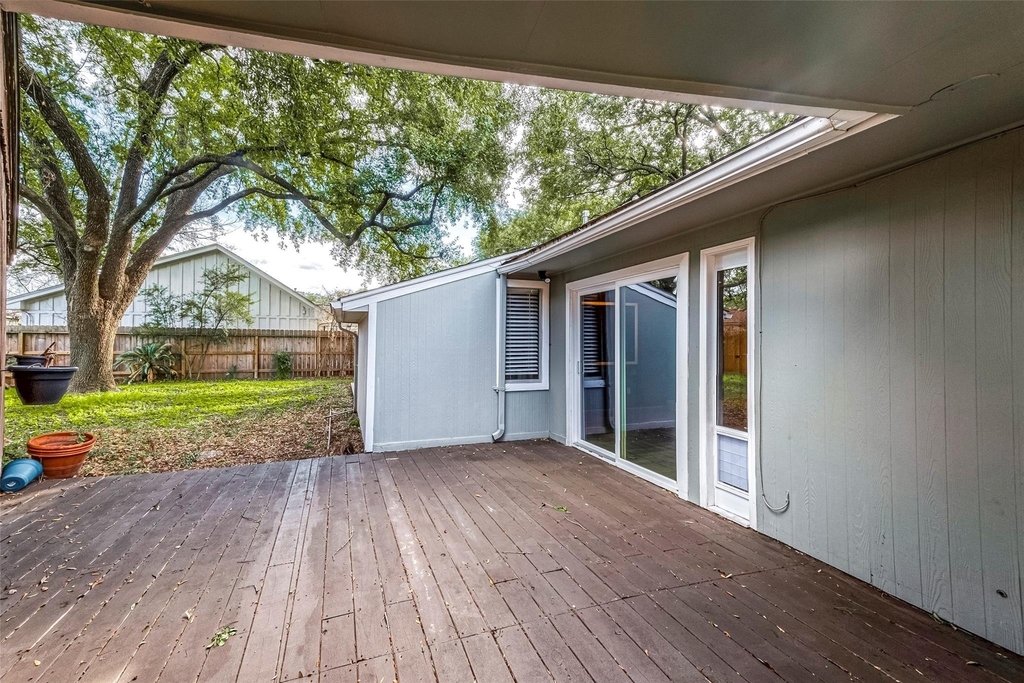7810 Locke Lane - Photo 1