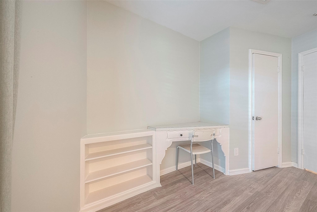 7810 Locke Lane - Photo 18
