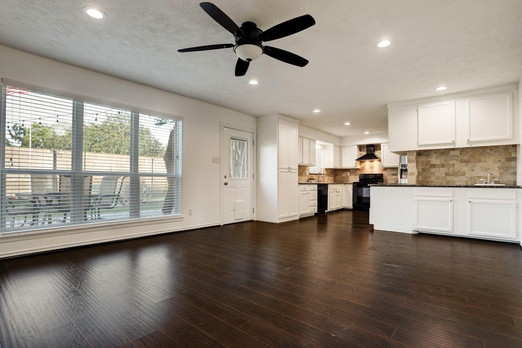 121 Misty Brook Lane - Photo 10
