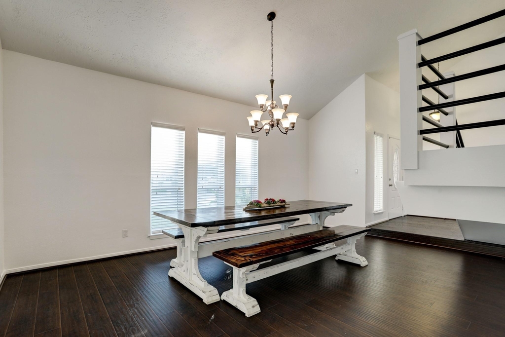 121 Misty Brook Lane - Photo 5