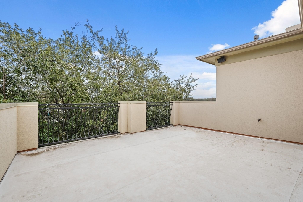 521 Lovett Boulevard - Photo 14