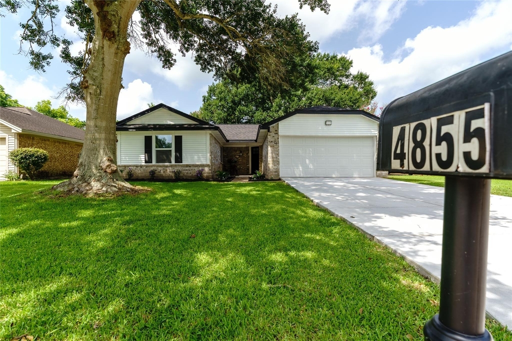 4855 Sulley Drive - Photo 0