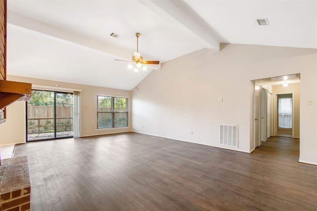 108 N Deerfoot Circle - Photo 17