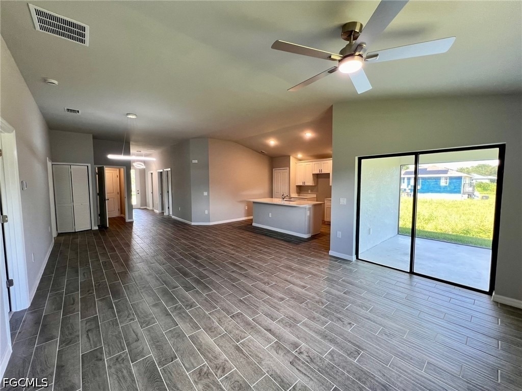 2706 56th Street W - Photo 9