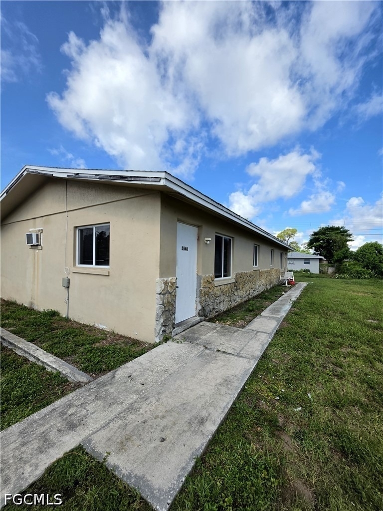5546 6th Avenue - Photo 1