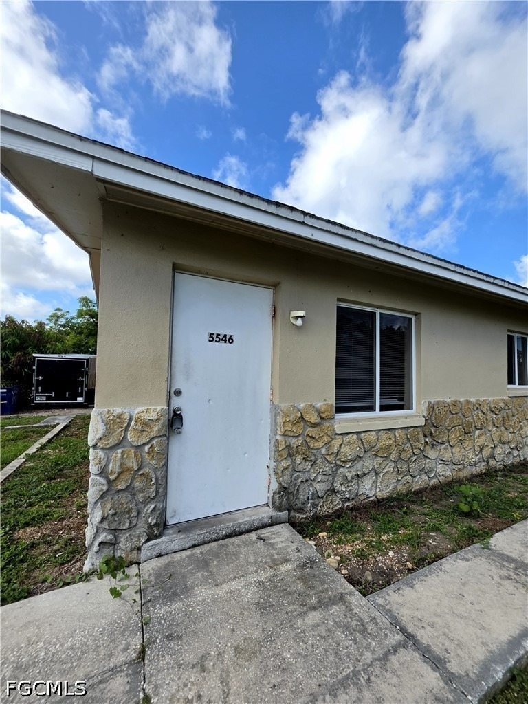 5546 6th Avenue - Photo 0