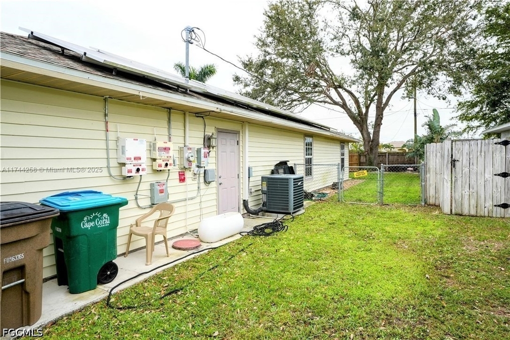 2304 Se 8th Terrace - Photo 16