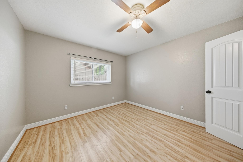 13506 Spring Court - Photo 28