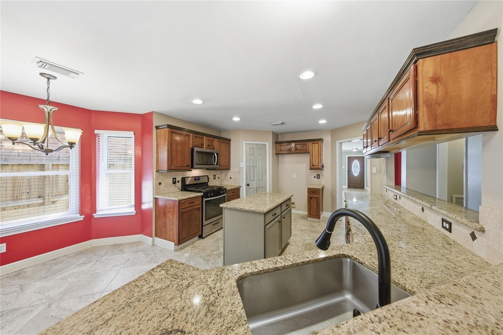 13506 Spring Court - Photo 11