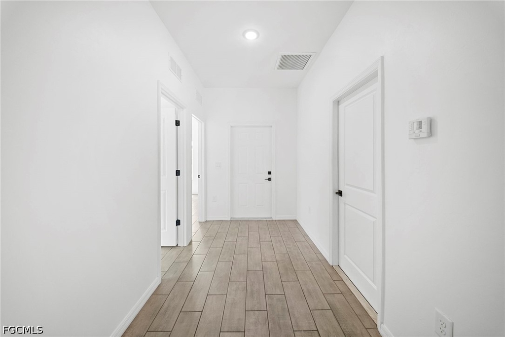 715 Homer Avenue S - Photo 3