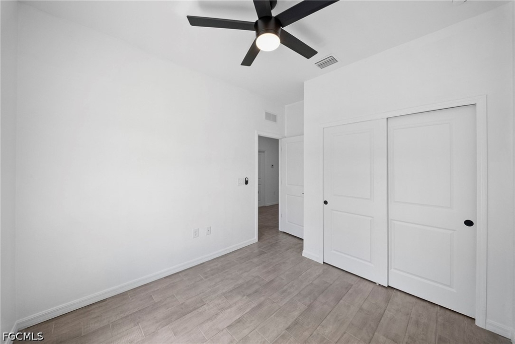 715 Homer Avenue S - Photo 11