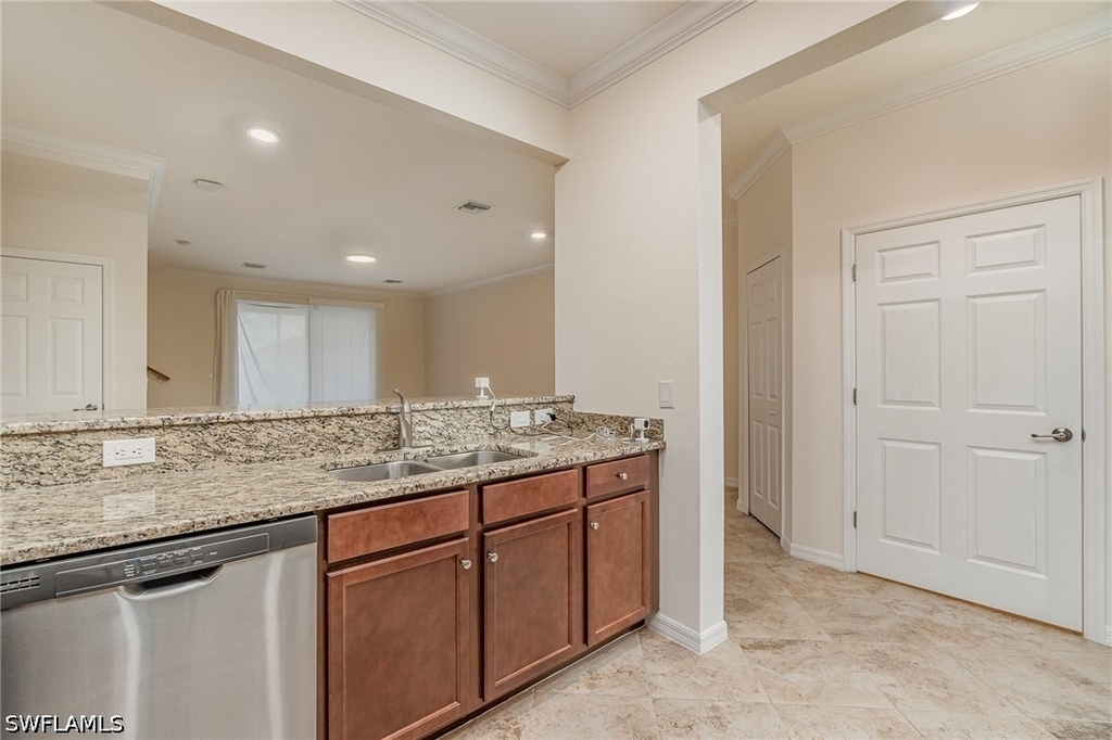 2740 Blossom Way - Photo 5