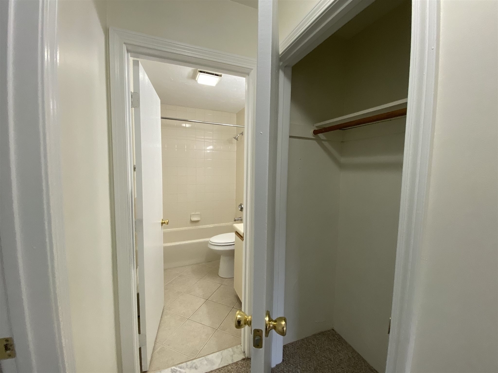 385 Huse - Photo 19