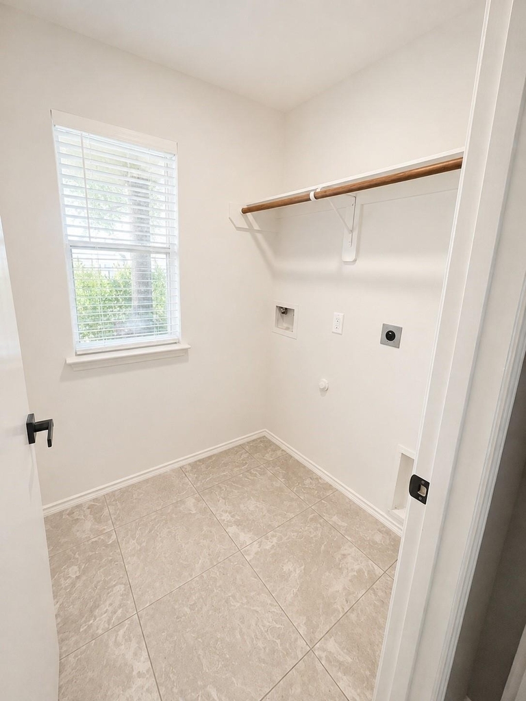 9227 Shaded Pines Drive - Photo 6
