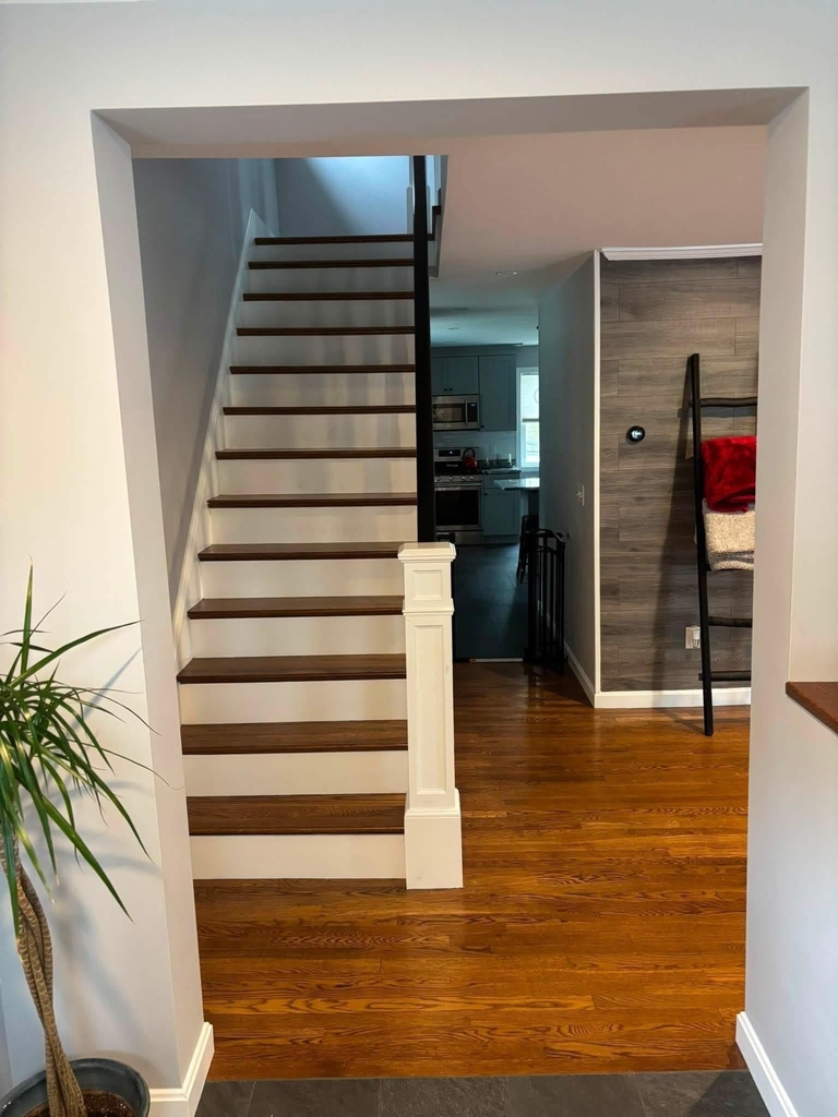 61 Sheridan - Photo 3
