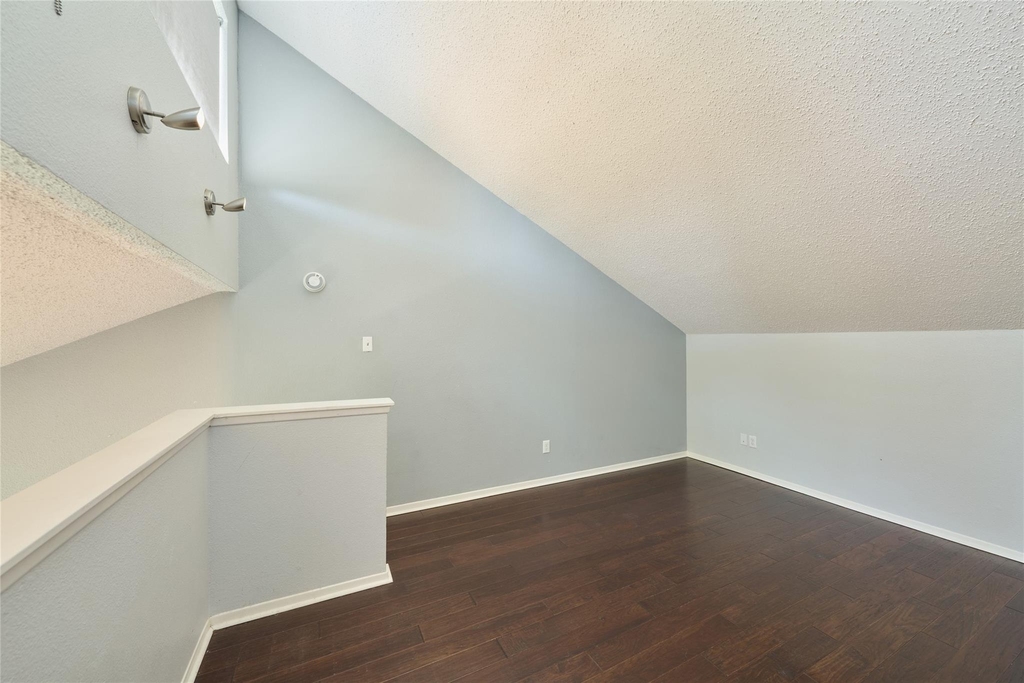 12900 Walden Road - Photo 20