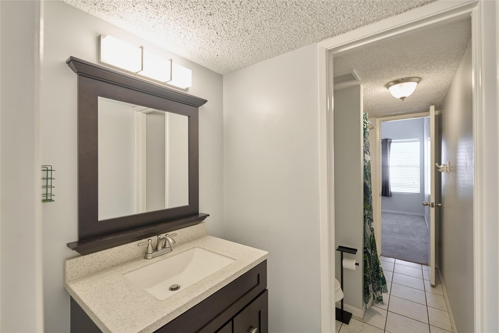 12900 Walden Road - Photo 15