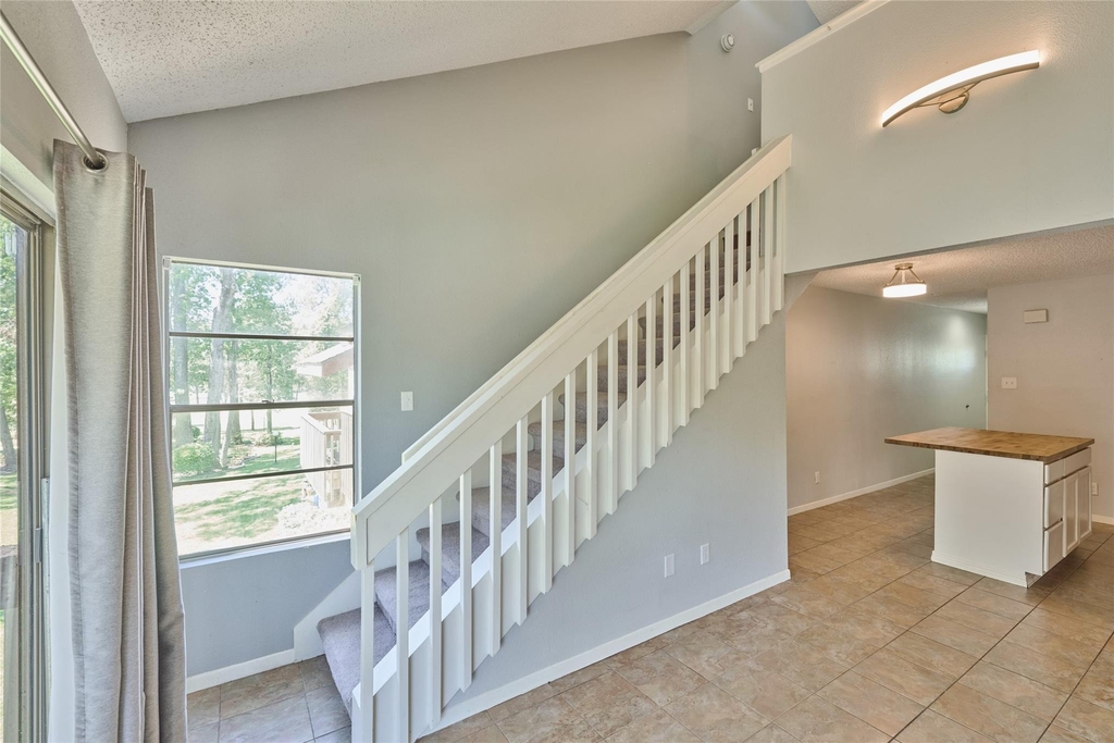 12900 Walden Road - Photo 10