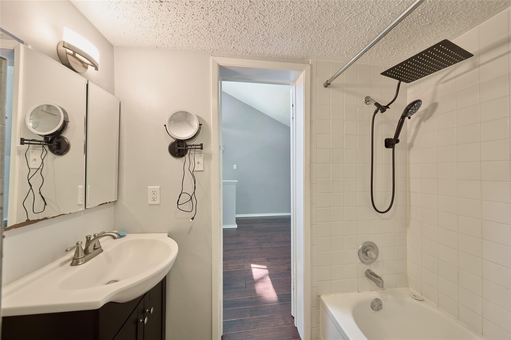 12900 Walden Road - Photo 22