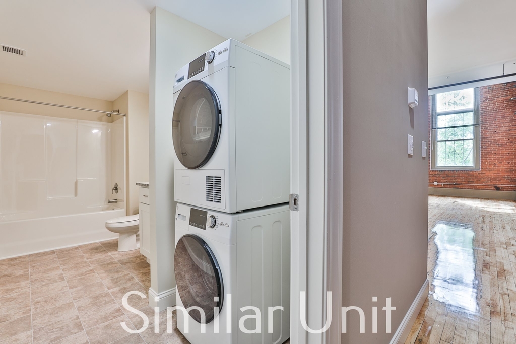 670 North Commercial - Photo 29