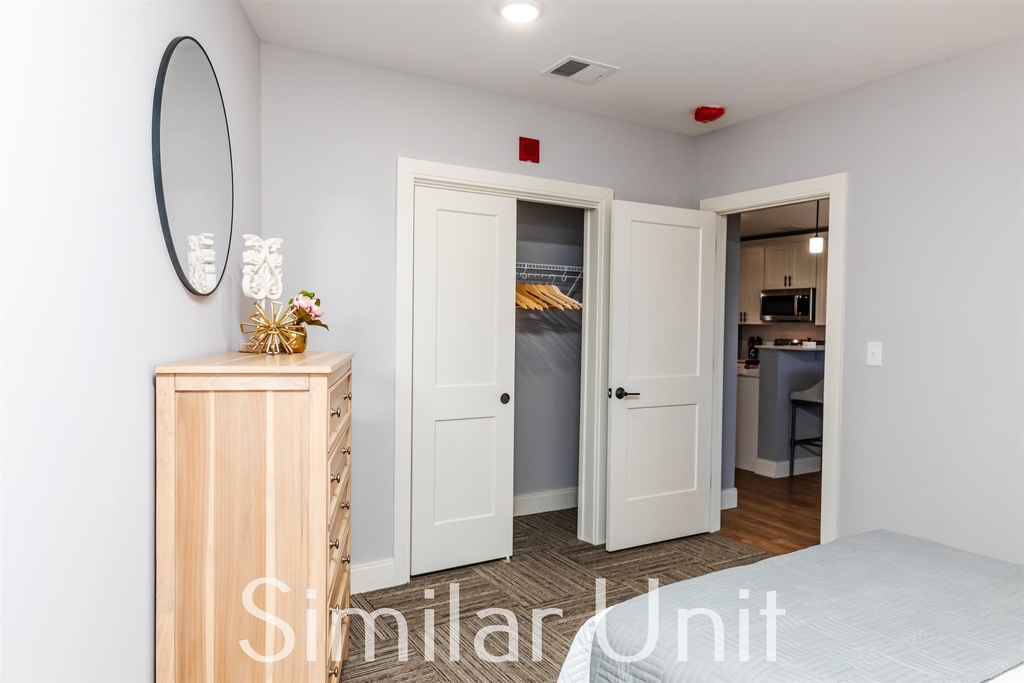 1000 Elm - Photo 12