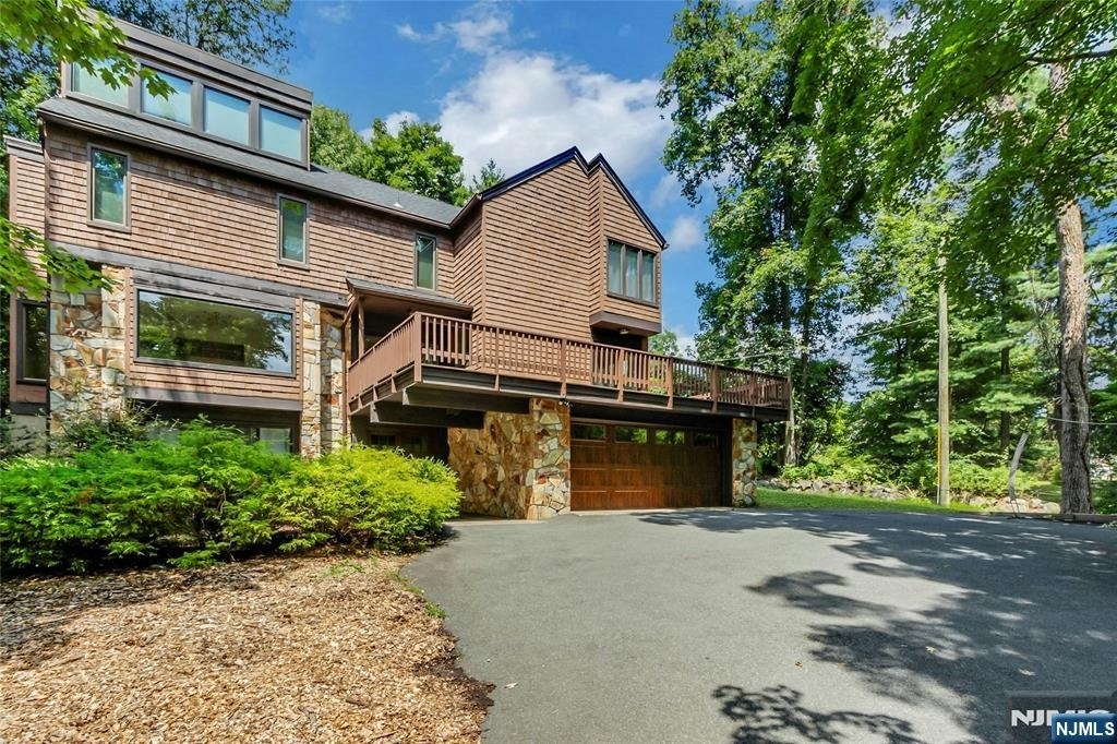 45 Parker - Photo 1