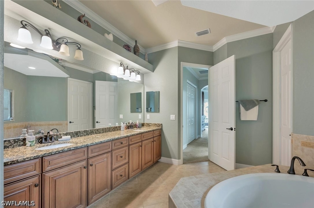 21093 Torre Del Lago Street - Photo 18