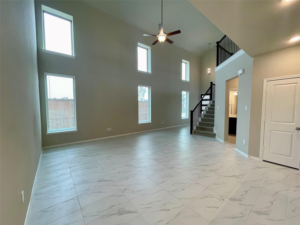 553 Sand Branch - Photo 9