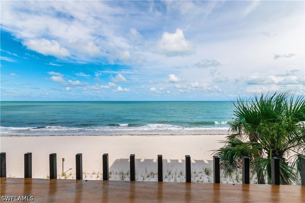 3399 Gulf Shore Boulevard N - Photo 8