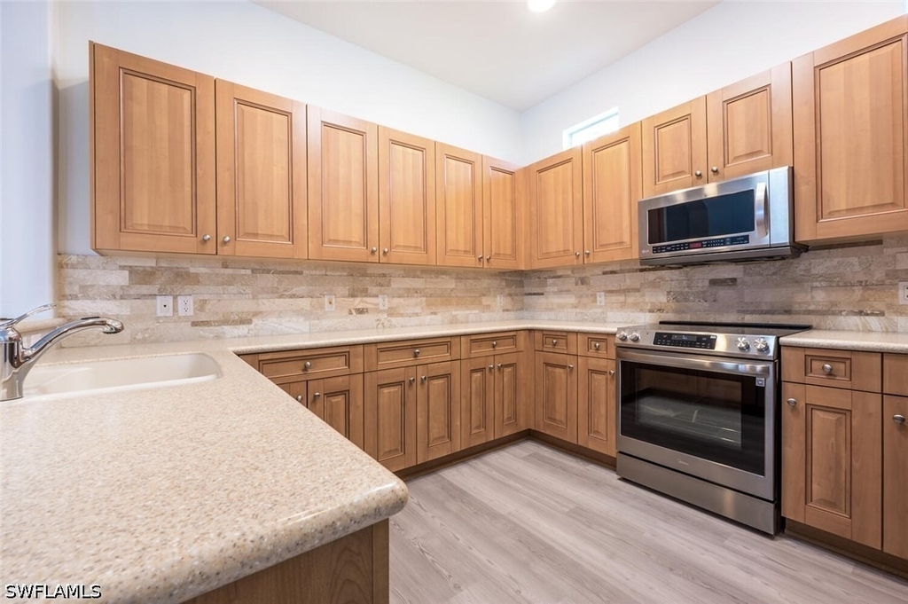 10800 Fieldfair Drive - Photo 5