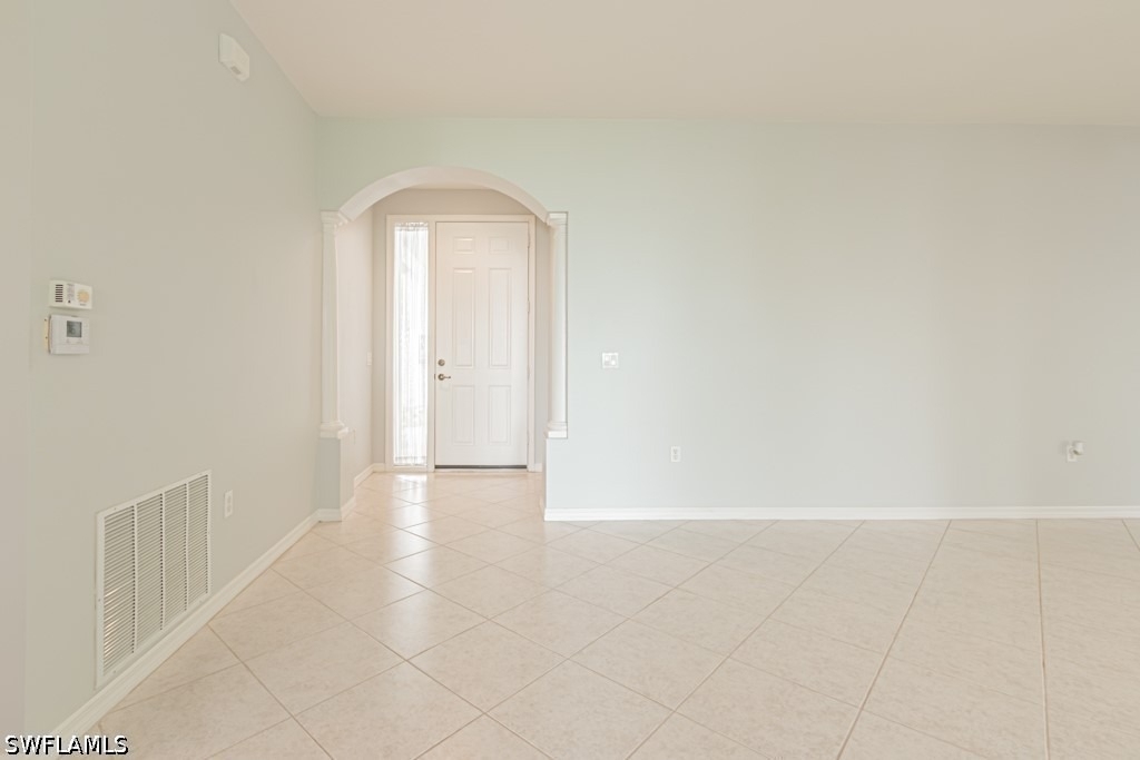2215 Hawksridge Drive - Photo 2