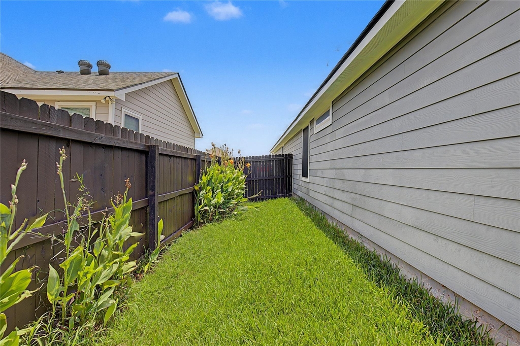 2134 Markley Drive - Photo 24