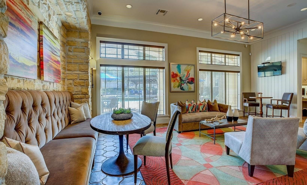 2951 N Loop 336 W - Photo 24