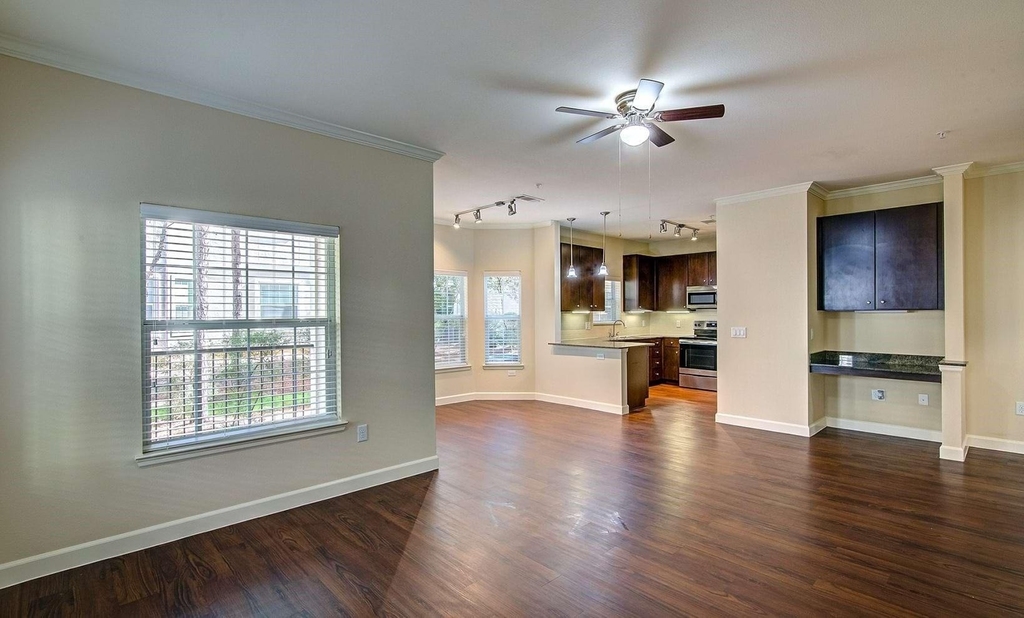 2951 N Loop 336 W - Photo 7