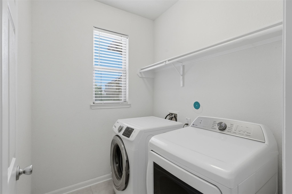 3904 Waterworth Way - Photo 18