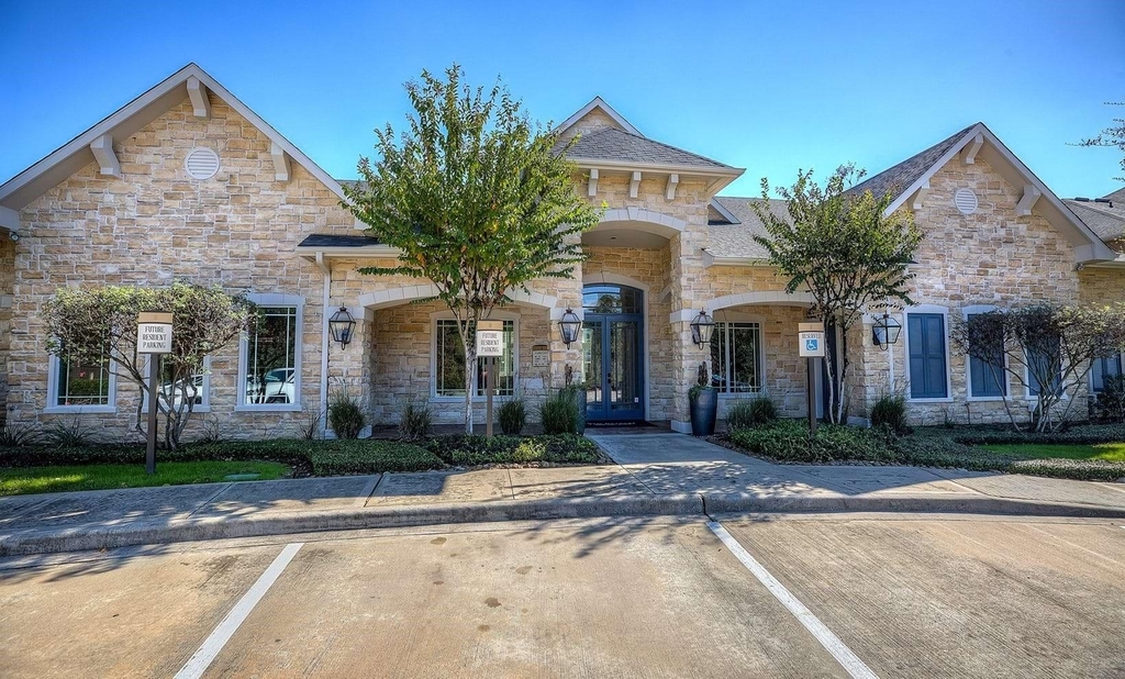 2951 N Loop 336 W - Photo 19