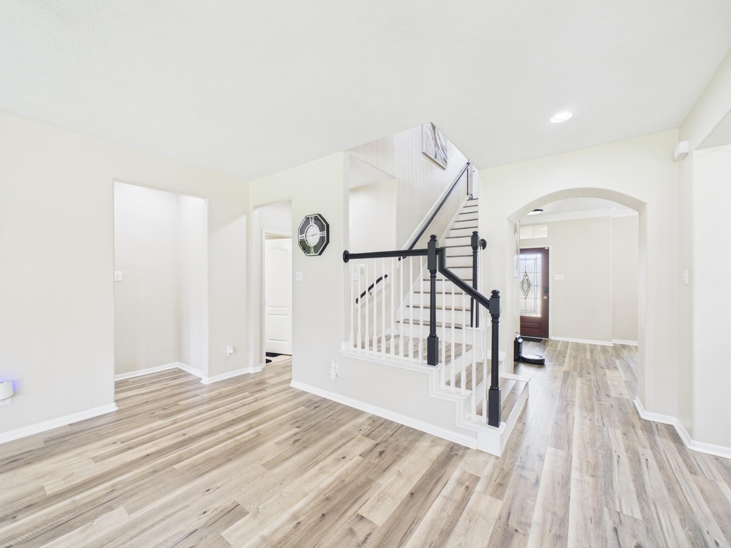 9426 Russeff Field Lane - Photo 15